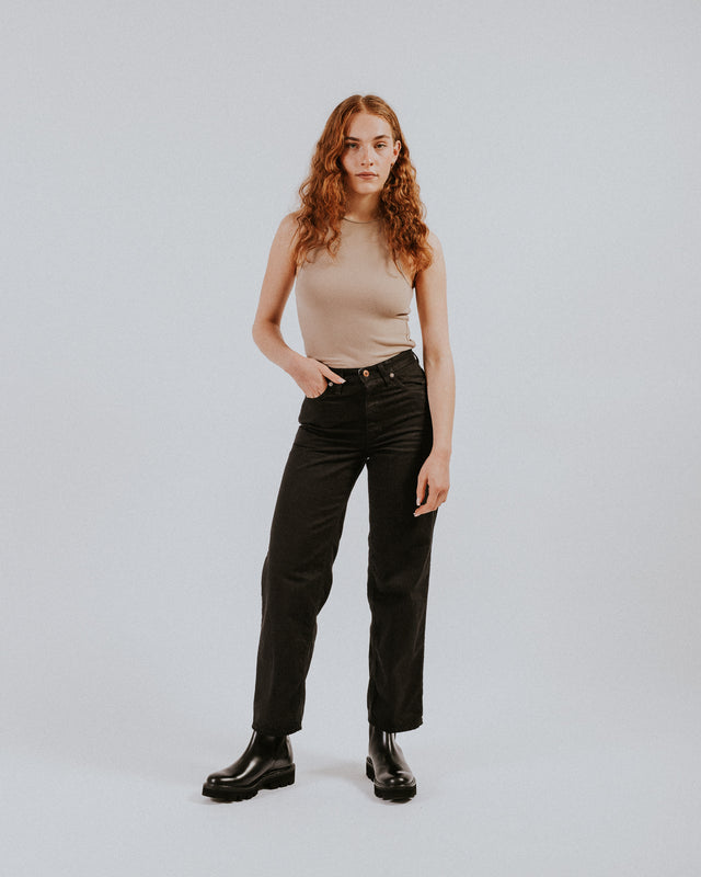 The Edith - Wide Crop - Washed Black.