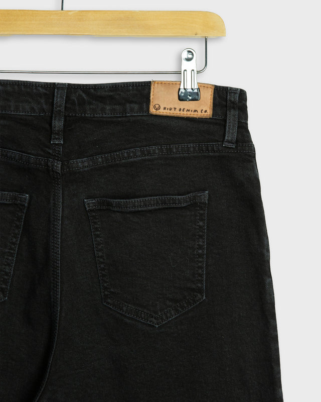 DJB0235 - Dina Slim Stretch - W31 L28