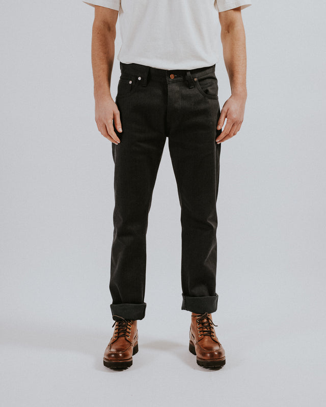 The V-Fit - Tapered - Double Black Selvedge