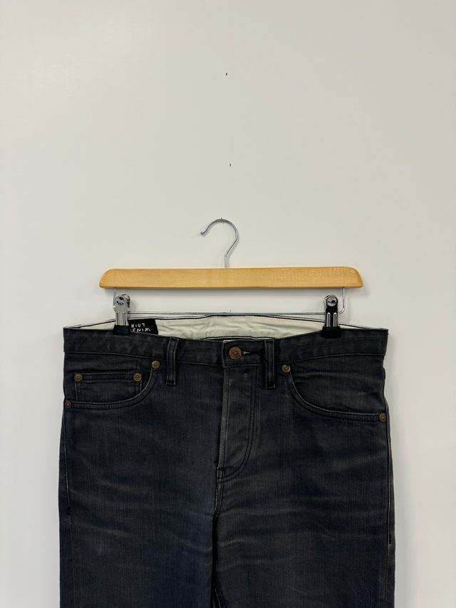 DJB0105 - SlimR - W31 L31