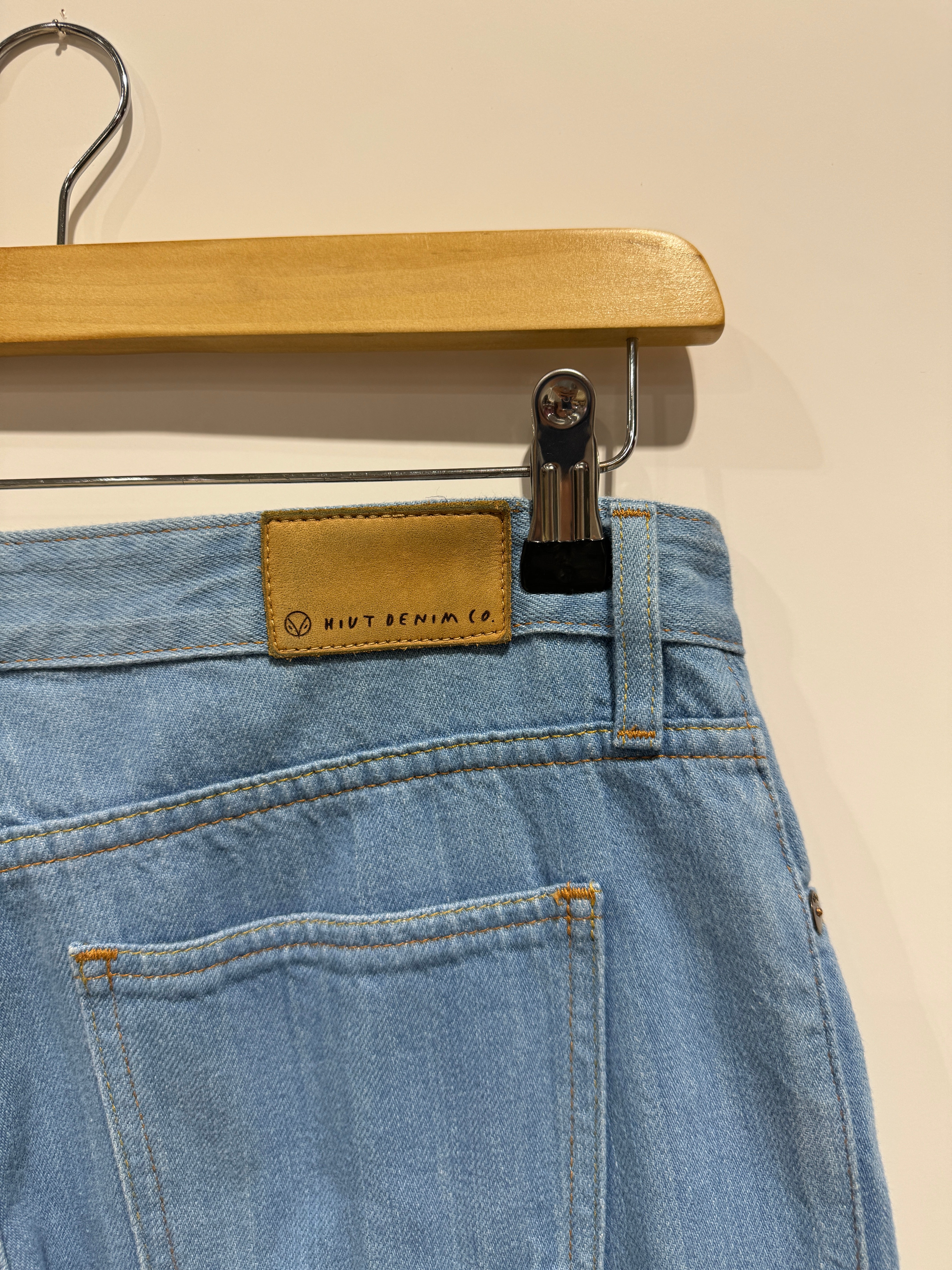 Retailer hiut girlfriend jeans